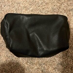 🩵5/$15🩵 Black Pouch Cosmetic Case
